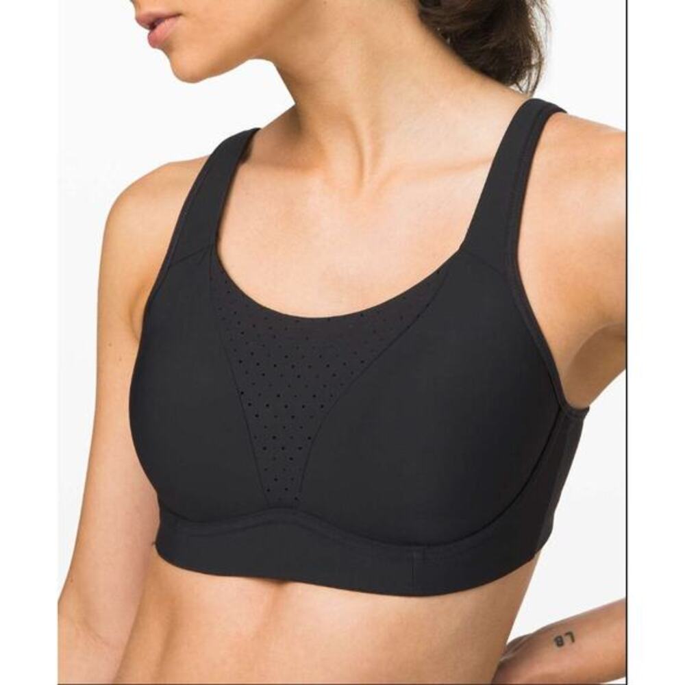 Lululemon 32C black‎ run times sports bra